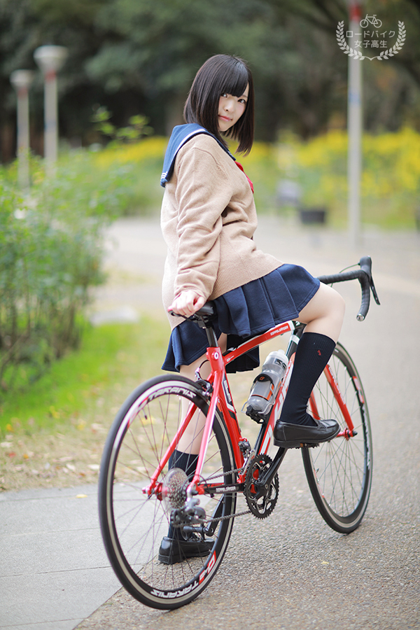 【自転車エロ画像】ただただ自転車に乗っている女の子が可愛いというだけの画像まとめ！